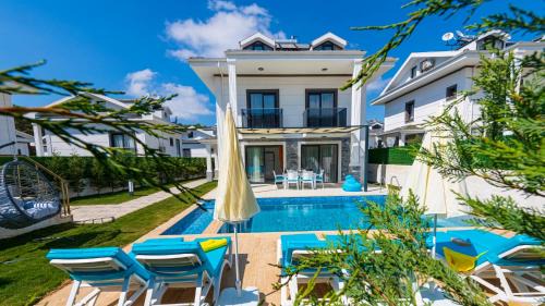 Hisaronu Villa | Hisar 1 - 4 Bedroom Holiday Villa in Hisarönü
