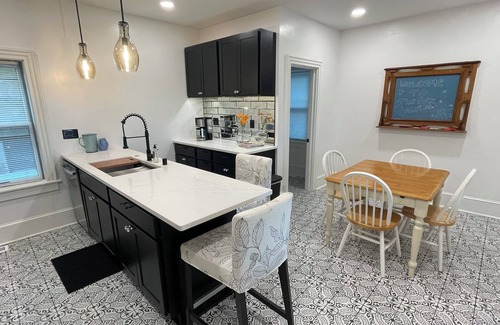 Racine House | Historic 1867 Fox Mansion: Chef’s Kitchen, A/C, across from the swimming Quarry