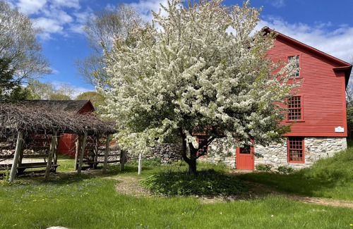 Manchester Center House | Historic 18th Century Saltbox Farmhouse on Four Acres in heart of Manchester VT