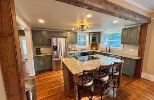 Dunnellon House | Historic 1905 Victorian Home in Dunnellon Rainbow River World Equestrian center