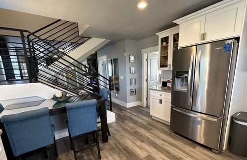South Tacoma House | Historic 1910 Tacoma Home Stunning City Views Full Remodel Jacuzzi and Sauna