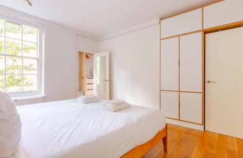 Shoreditch Apartment | Historic 1BD Flat in the Heart of Shoreditch