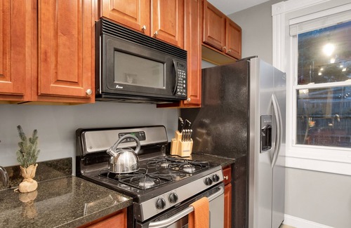 Soulard Condo | Historic 2-bedrm/2-bth in the heart of Soulard