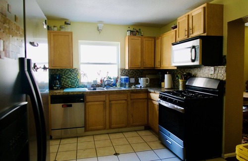 Whittier House | Historic 3 bedroom Home in the Center of Denver