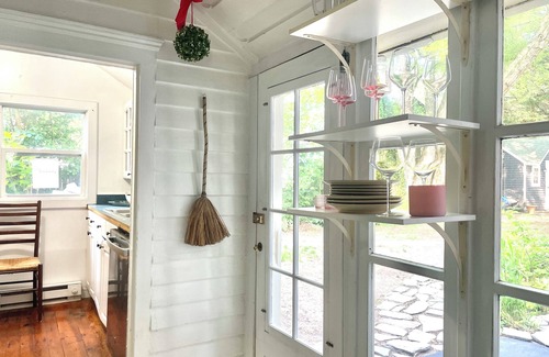 Milton House | Historic 4 BR & Walk to Dogfish Head Brewery!