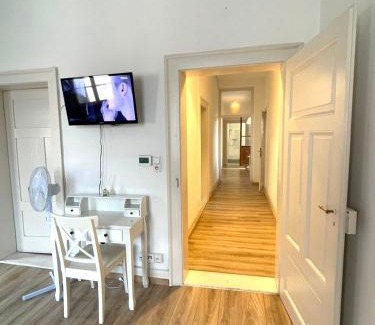 Kafertal Apartment | Historic 4 Rooms