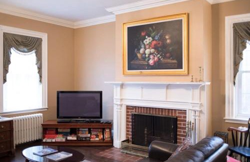 Geneva House | Historic 98 Fire Pit Game Room & Dog Friendly