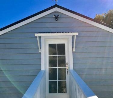 Tauranga House | Historic Barn Loft - Private & Spacious
