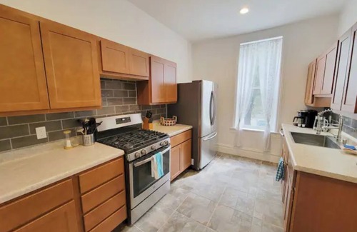 Benton Park House | Historic Benton Park HUGE 2 BR Condo