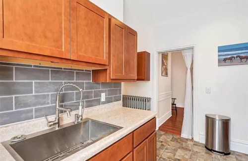 Benton Park House | Historic Benton Park HUGE 2 BR Condo