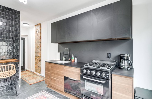 North Buffalo House | Historic Buffalo Row House Near Delaware Park