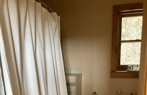 Jordan Apartment | Historic Building Apartment