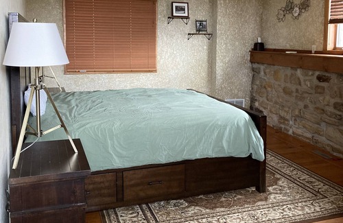 Jordan Apartment | Historic Building Apartment