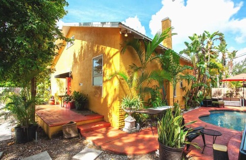 Historic Ybor House | Historic Bungalow With Private Pool In Ybor City