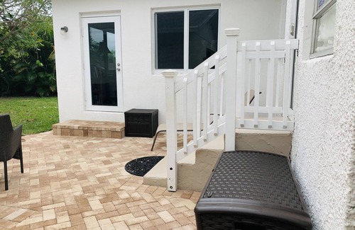 Boynton Beach House | Historic Captain Kenny's House - SCUBA, Family Friendly, Marina & Dining