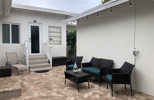 Boynton Beach House | Historic Captain Kenny's House - SCUBA, Family Friendly, Marina & Dining