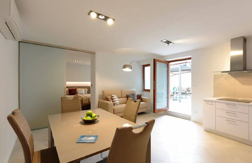 Limone sul Garda House | HISTORIC CENTER BEAUTIFUL LEMON HOLIDAY ~ Ap. 1 room