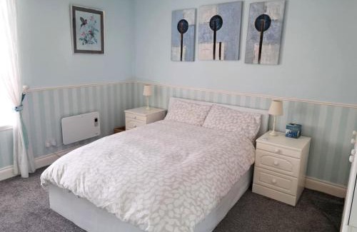 Campbeltown Apartment | Historic central apartment in Castlehill Mansions