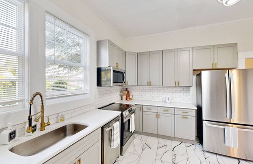 Midtown House | Historic charm and great location - Experience all Augusta has to offer