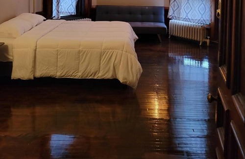 Bay City Apartment | Historic Charm "Lions" #3, Great Location!