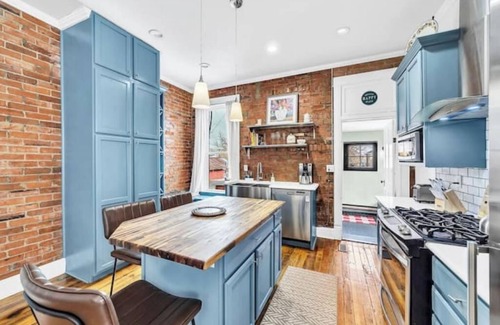 Pueblo House | Historic Charmer!