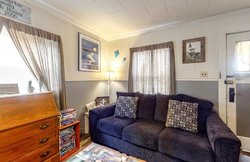 Long Beach House | Historic Cottage