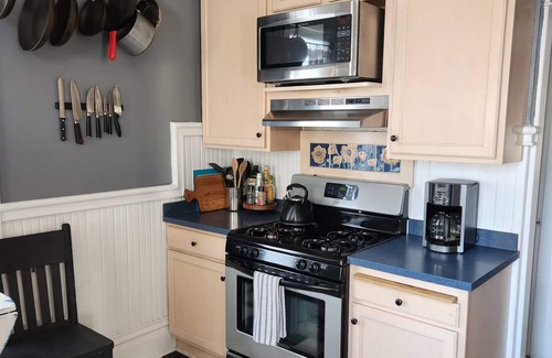 Butte House | Historic Craftsman 3 Bedroom Home in Uptown Butte