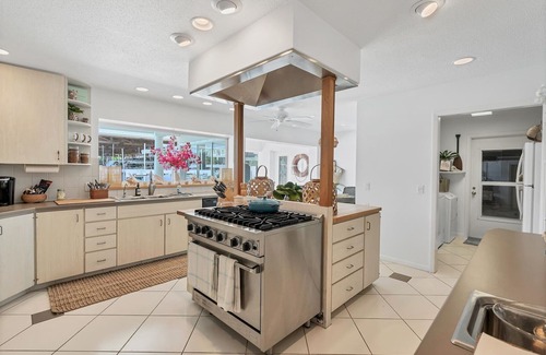 Boca Grande House | Historic District 161 Damficare: Spacious 3BR/4BA Home with Private Pool in Boca Grande, FL