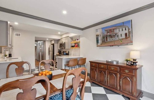 Historic District House | Historic Downtown Annapolis Gem