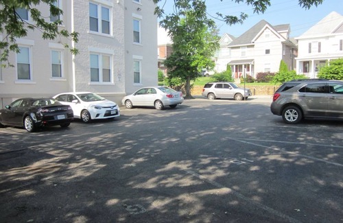 Old Southwest Condo | Historic Downtown Vibrant city 1-bedroom, 1-bath-D with Parking