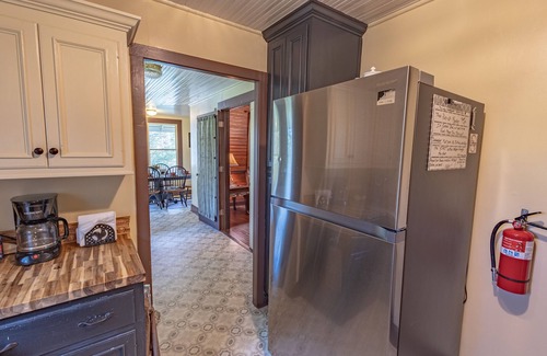Mars Hill House | Historic Estate Property with Wooded Escapes, Views, & Event Spaces on 14 Acres