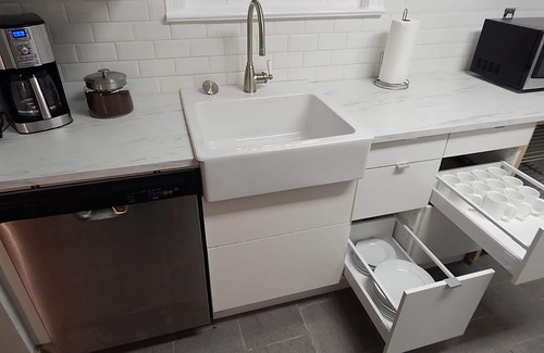 Midtown House | Historic Family Gem - Location! Safe & 5-star Clean!
