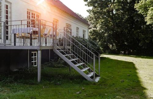 Vesthimmerland Municipality House | Historic Farm With Room For The Extended Family