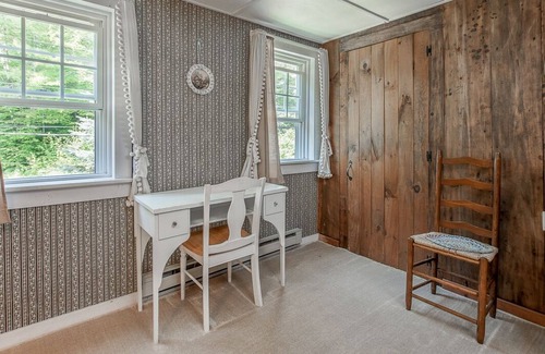 Dorchester Apartment | Historic Farmhouse in White Mountains Close to great trails
