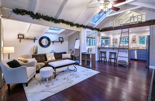 Redwood City House | Historic Getaway in the Redwoods (with Hot Tub!)