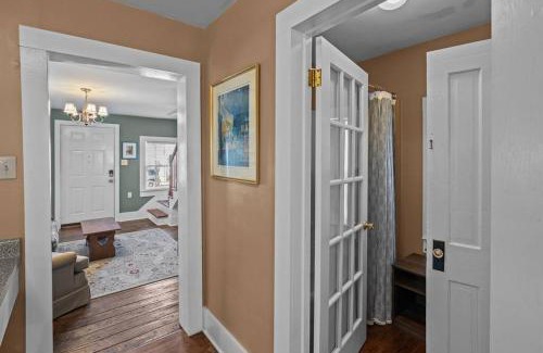 New Bern House | Historic Hartsfield House