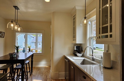 De Pere House | Historic home in downtown De Pere, sleeps 10