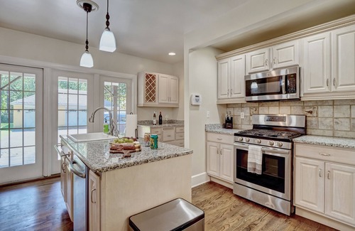 Southern Pines House | Historic Home w/hot tub, steps from everything!