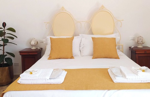 Maglie Bed & Breakfast | Historic home with a breathtaking garden in the heart of Salento