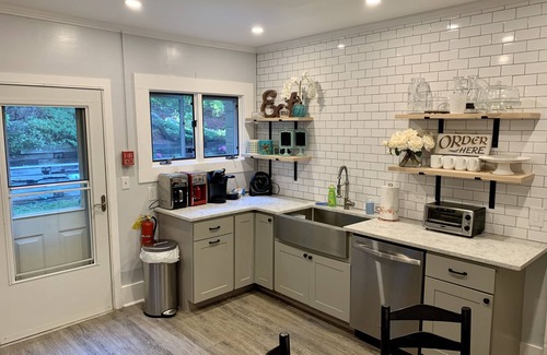 Cooperstown House | Historic Inn Rental, Great Location & Spacious
