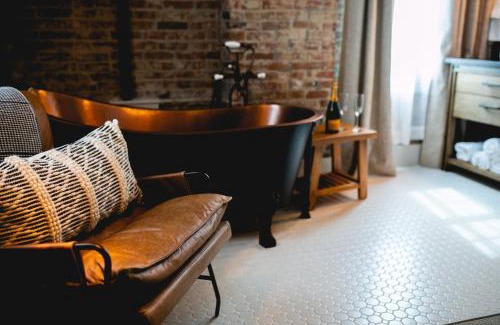 Jacksonville Hotel | Historic Jacksonville Inn