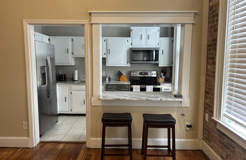 Frankfort Apartment | Historic Loft in Frankfort Entertainment District