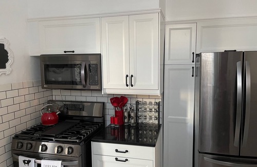 Center Avenue Historic District Condo | Historic luxury unit in Center Ave mansion