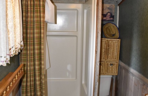 South Fork Cabin | Historic Moose Lodge Cabin