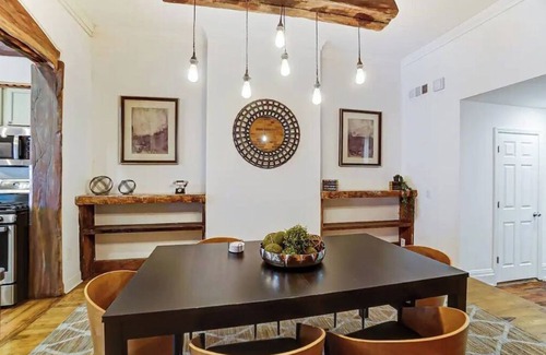 Central Business District House | Historic Mt. Adams Townhome-Walkable-Sleeps 10