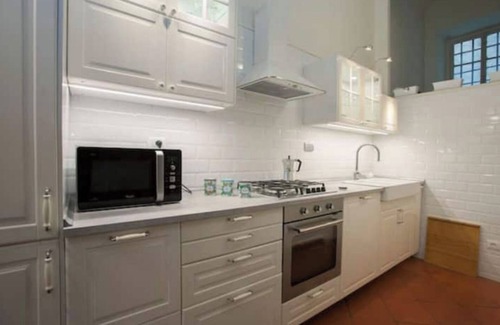 San Niccolo House | Historic Palazzo, Central Location, 1 bedrooms