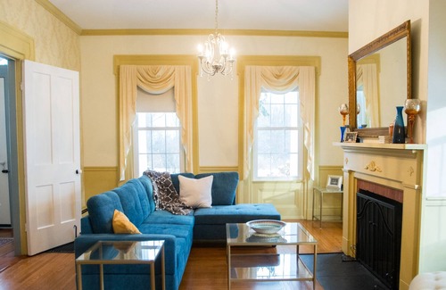 Trumansburg House | Historic "Pillar" Estate. Minutes from Taughannock Falls-Lake Cayuga-Wine Trail