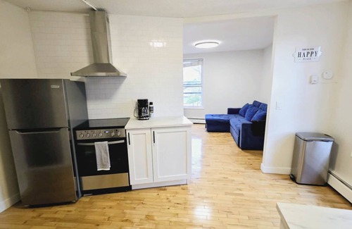 Ramsay Apartment | Historic Ramsay Retreat by Calgary Stampede
