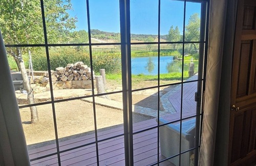Murrieta House | Historic Reagan Ranch Charming 2-bedroom country house with WiFi, AC in Murrieta