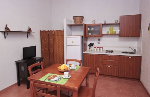 Punta Secca House | Historic Residence Jasmine